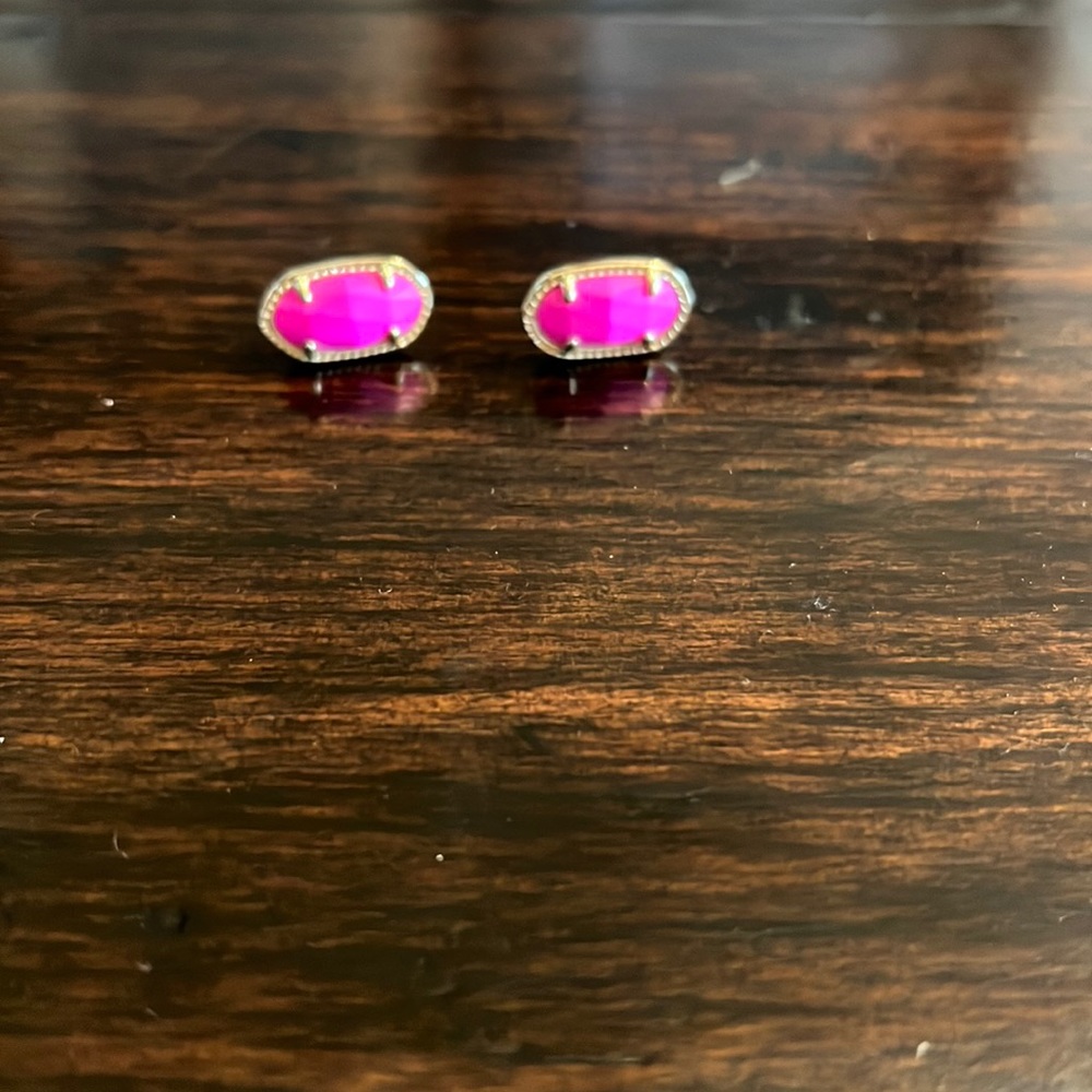 Kendra Scott Ellie stud earrings, hot pink